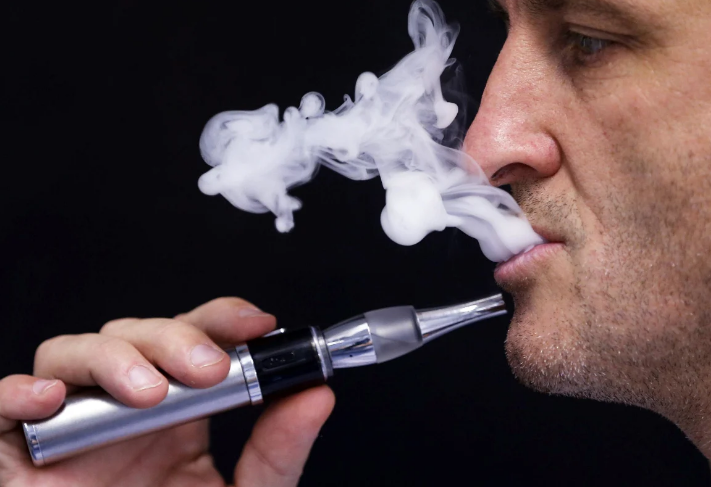 What chemicals are in nicotine vaping