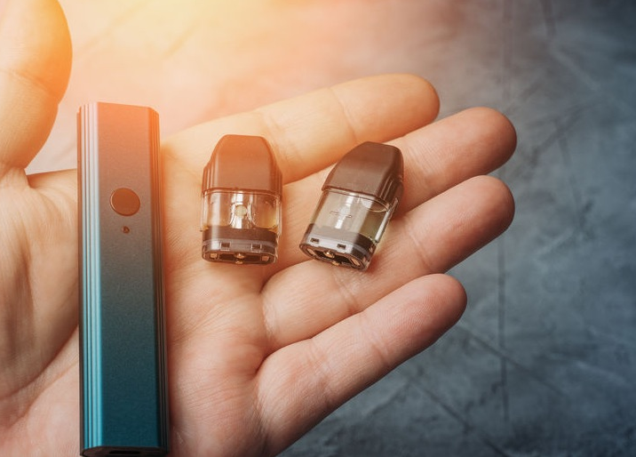 What is the difference between a pod and an atomizer